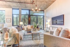 RF_Chris-M_Long-Beach-Loft_MLS-24-1024x683-2x_sb.jpg
